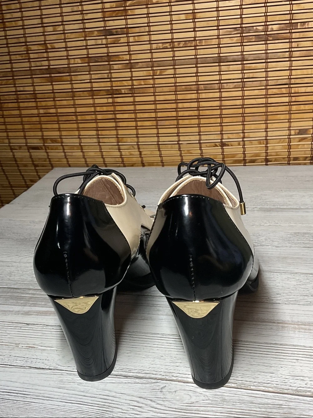 Vintage in EUC woman’s 2.5” heel shoes Giorgio Fabiani size EU 37 made in Italy